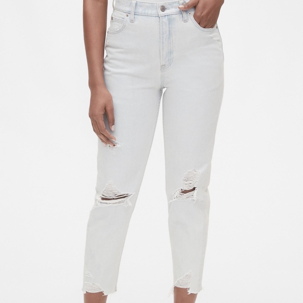 EUC Gap High Rise Destructed Mom Jeans